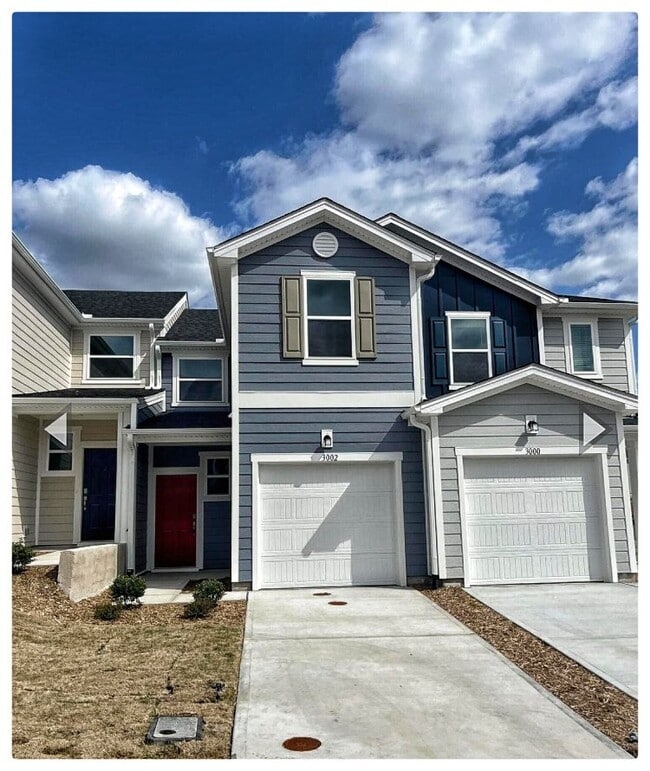 Building Photo - 3002 Chrys St