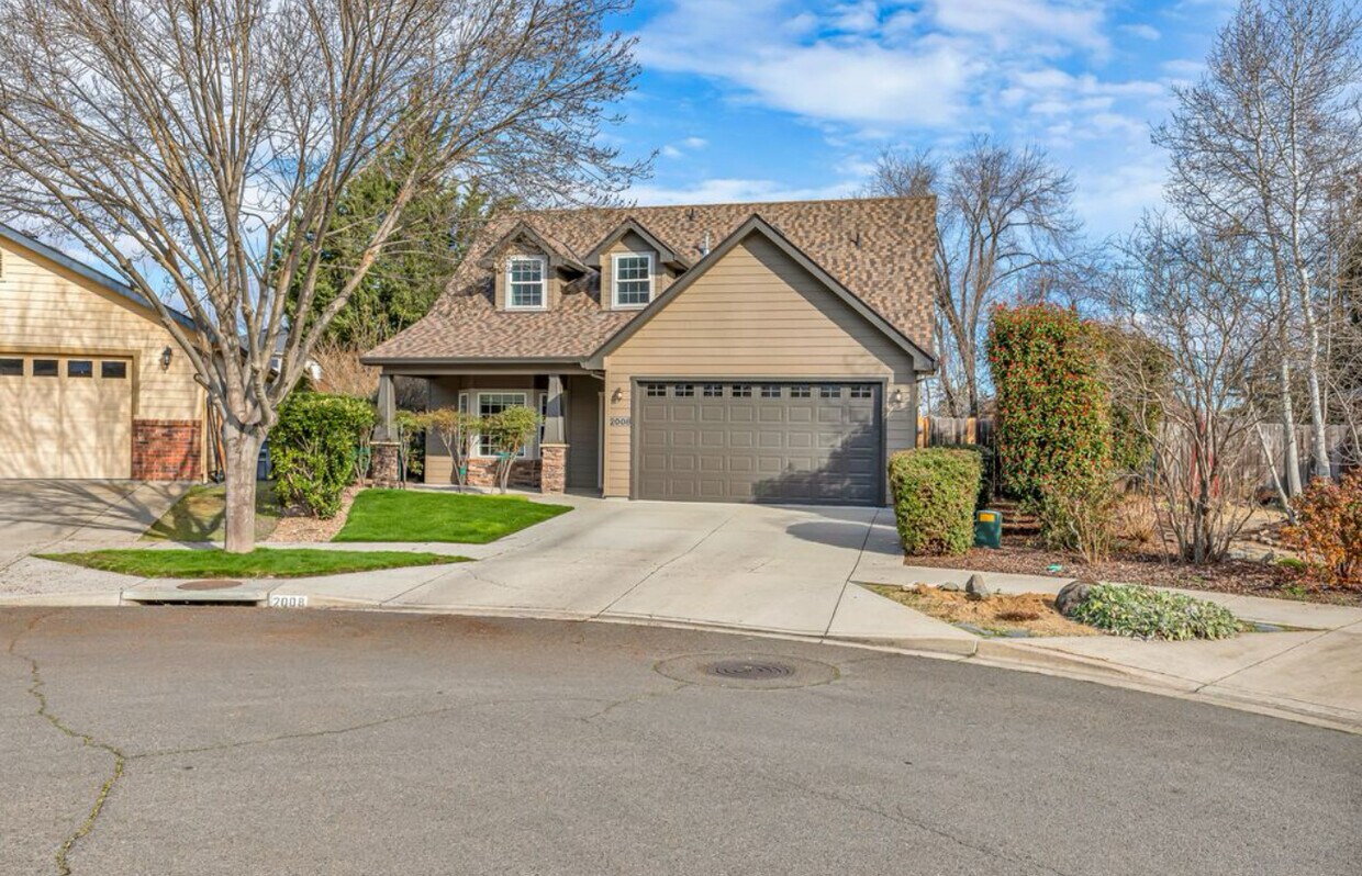 Foto principal - 2008 Deer Pointe Ct