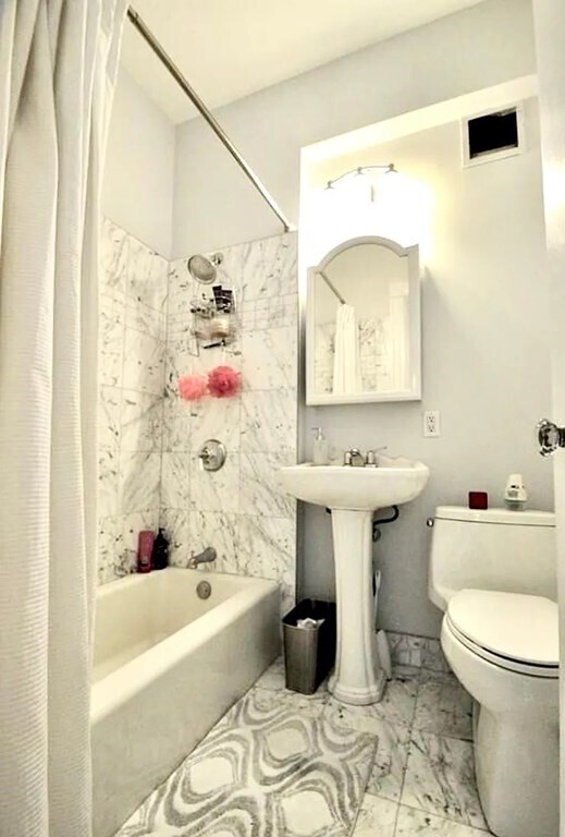 Foto del edificio - 21 Beacon St