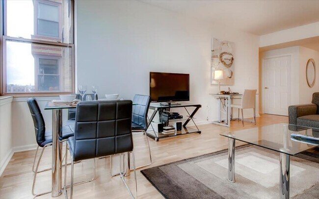 Foto del edificio - 330 River St