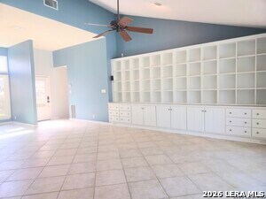 Foto del edificio - 6321 Bowman Ridge