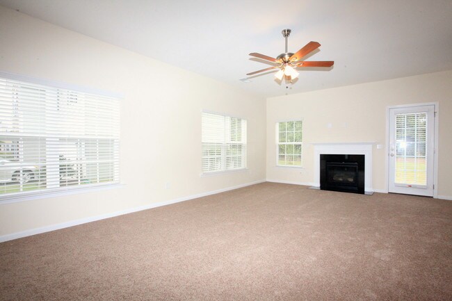 Building Photo - 12522 Dove Meadow Dr