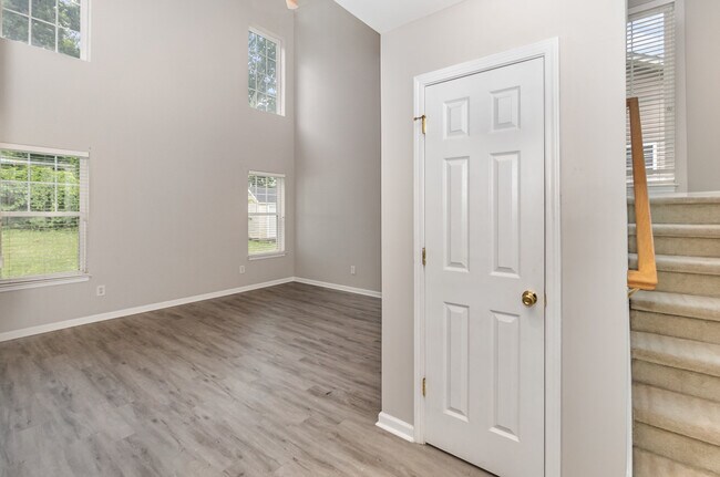 Photo - 3727 Bullard St House