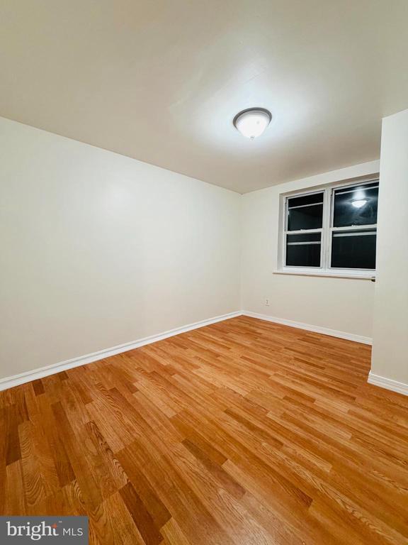 Foto del edificio - 607 E Carver St