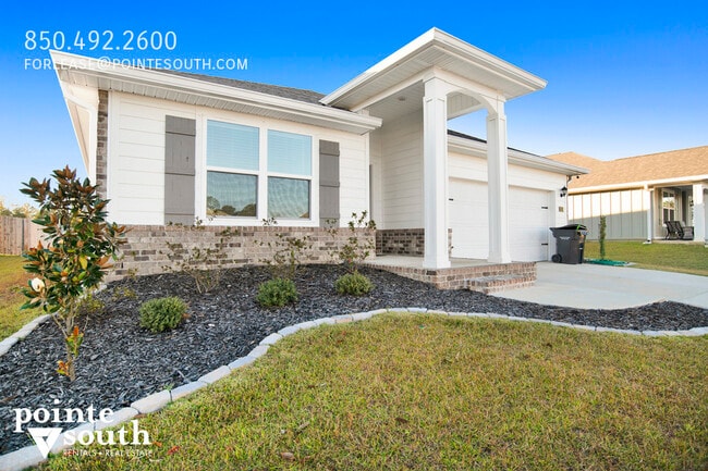 Building Photo - 32038 Lyon Rd