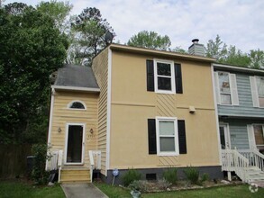 Building Photo - 2937 Running Creek Ln