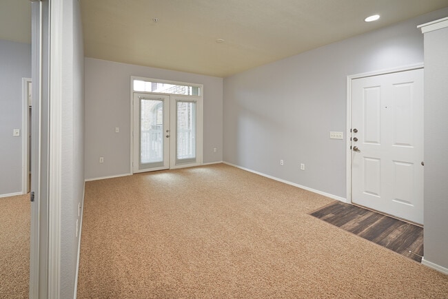 Building Photo - Lakeview at Gateway Park