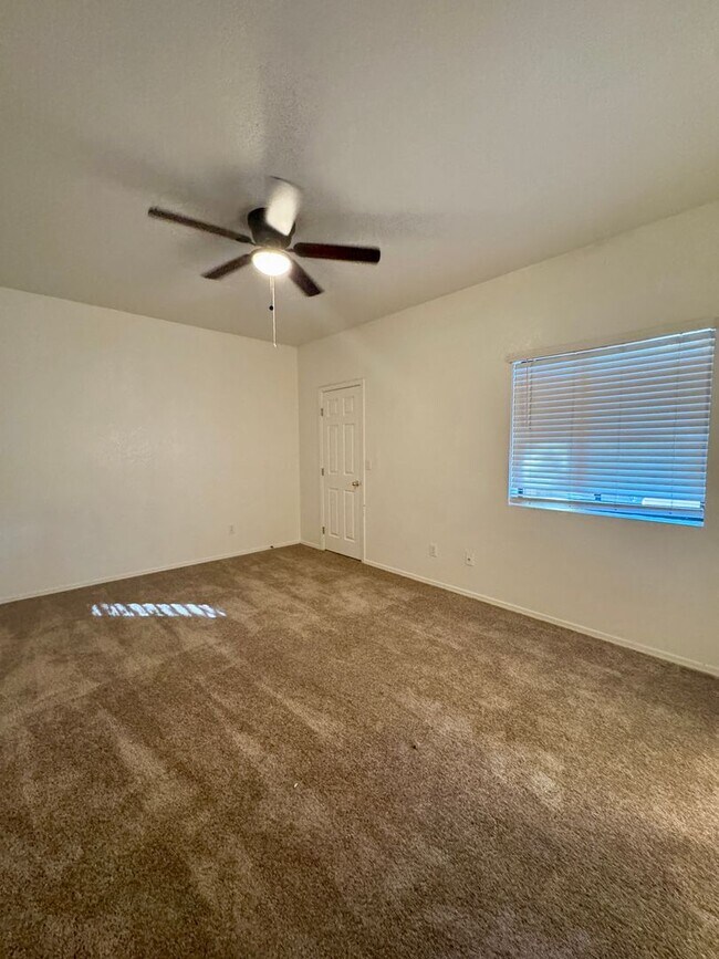 Foto del edificio - Greenlee1205