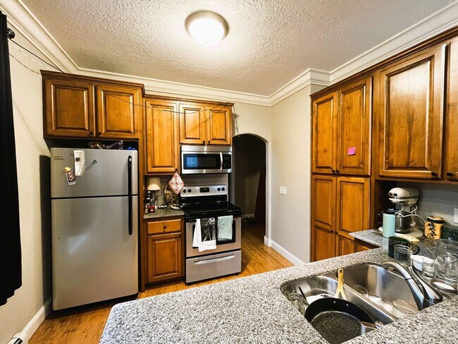 Foto del edificio - 1092 18th Ave SE