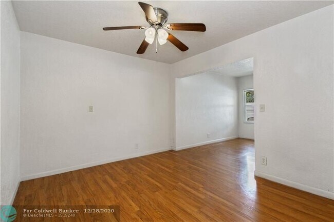Foto del edificio - 710 SE 16th St
