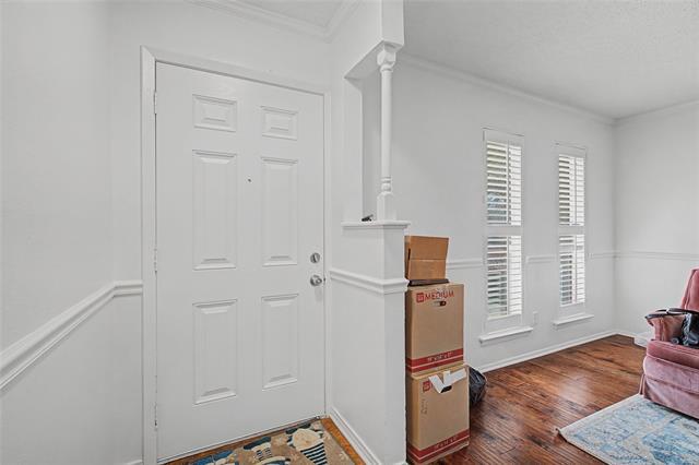 Foto del edificio - 2009 Charleston Dr