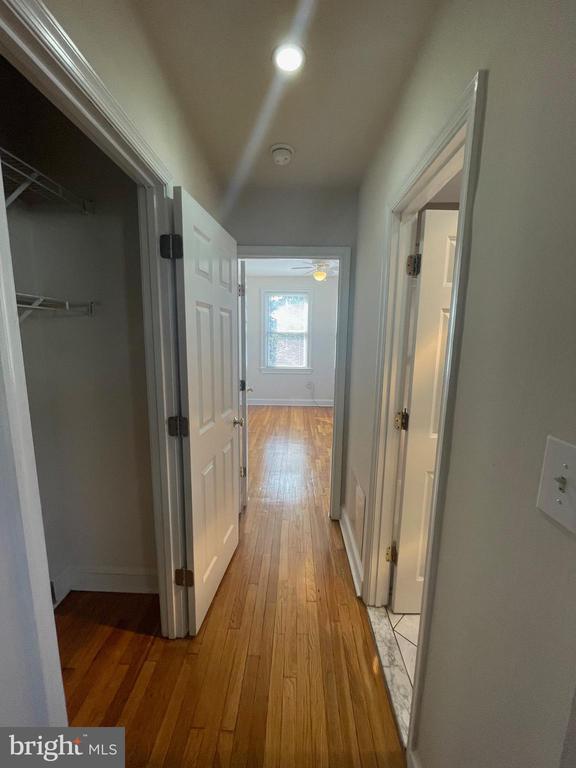 Foto del edificio - 1820 Swann St NW