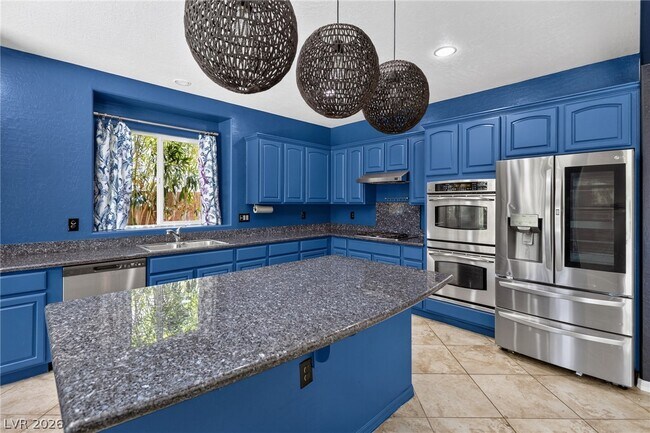 Foto del edificio - 8606 Kennedy Heights Ct