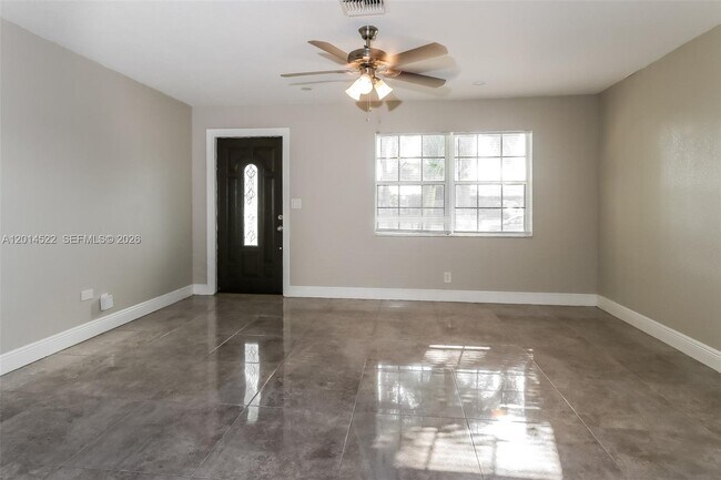 Building Photo - 1357 Drexel Rd