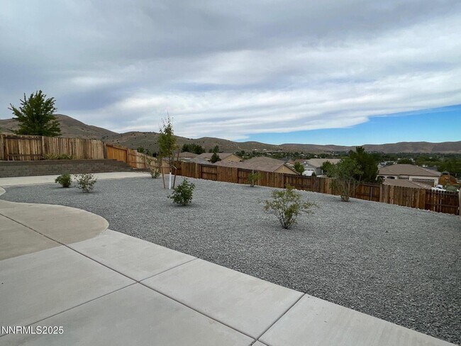 Foto del edificio - 17910 Cedar Mountain Ct