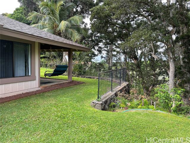 Building Photo - 98-1702-1702 Ka?ahumanu St
