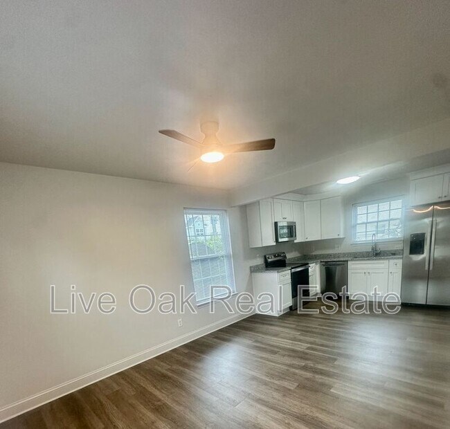 Foto del edificio - 1606 Parks Ave