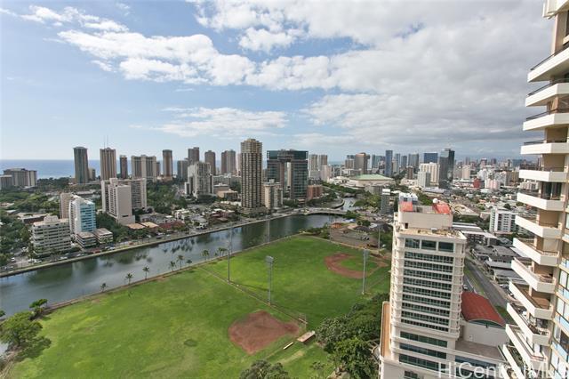Building Photo - 2333 Kapiolani Blvd