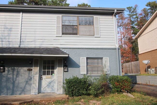 Building Photo - Delmar Dr. 2514/2516
