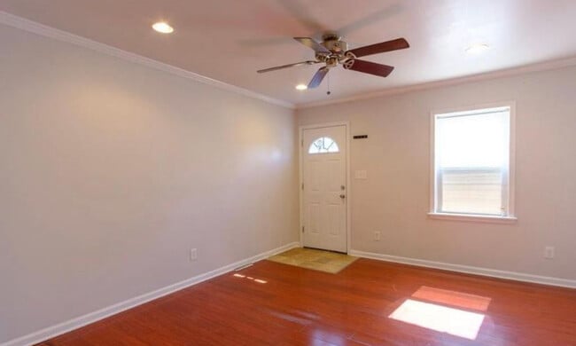 Building Photo - 2028 E Fayette St