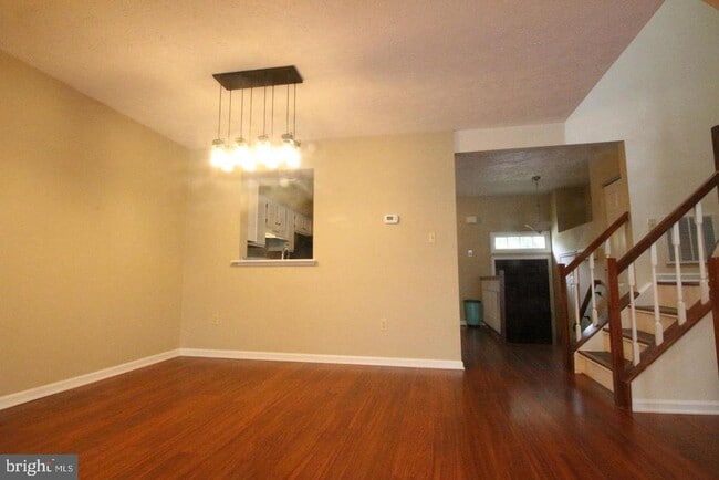 Building Photo - 410 Fleece Flower Dr
