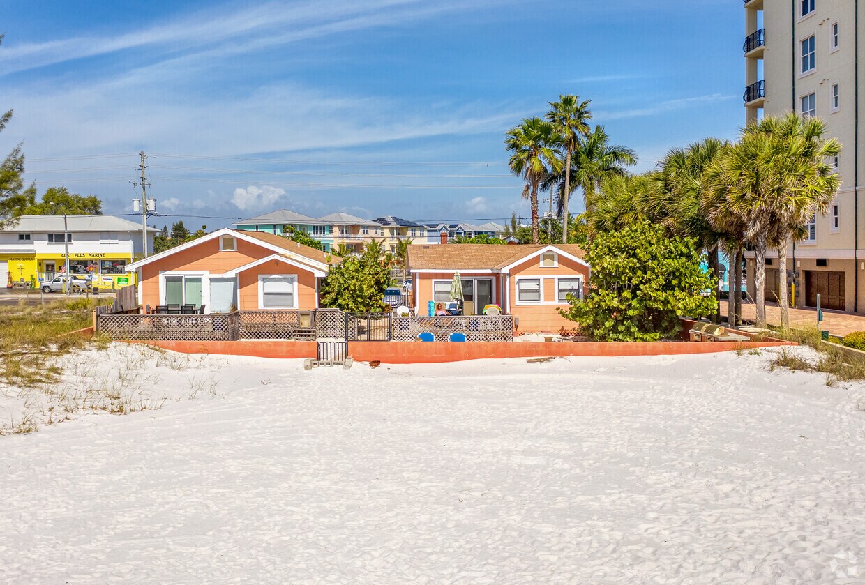 Primary Photo - Starfish Cottage-Apartments