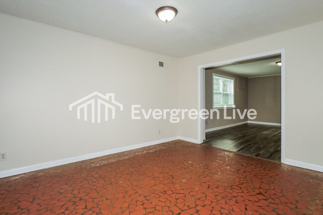 Building Photo - 3519 Naylor Dr