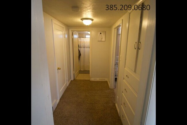 Building Photo - Large Provo basement apartment.