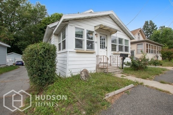 Primary Photo - 43 Osborne Rd