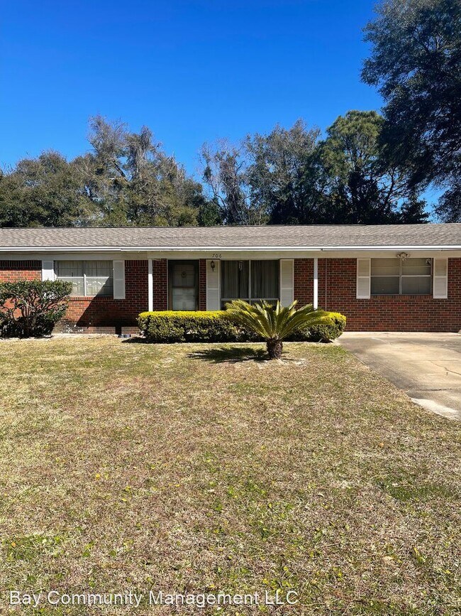 Foto del edificio - 3 br, 2 bath House - 706 Bayou Drive