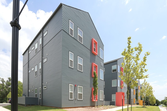 exterior - The Seven