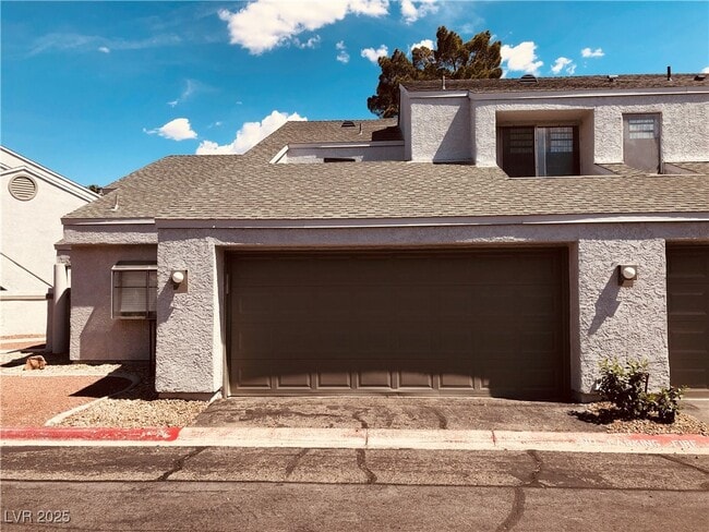 Building Photo - 5521 Orchard Ln