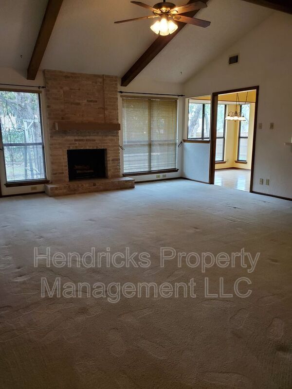 Building Photo - 4647 Green Willow Woods