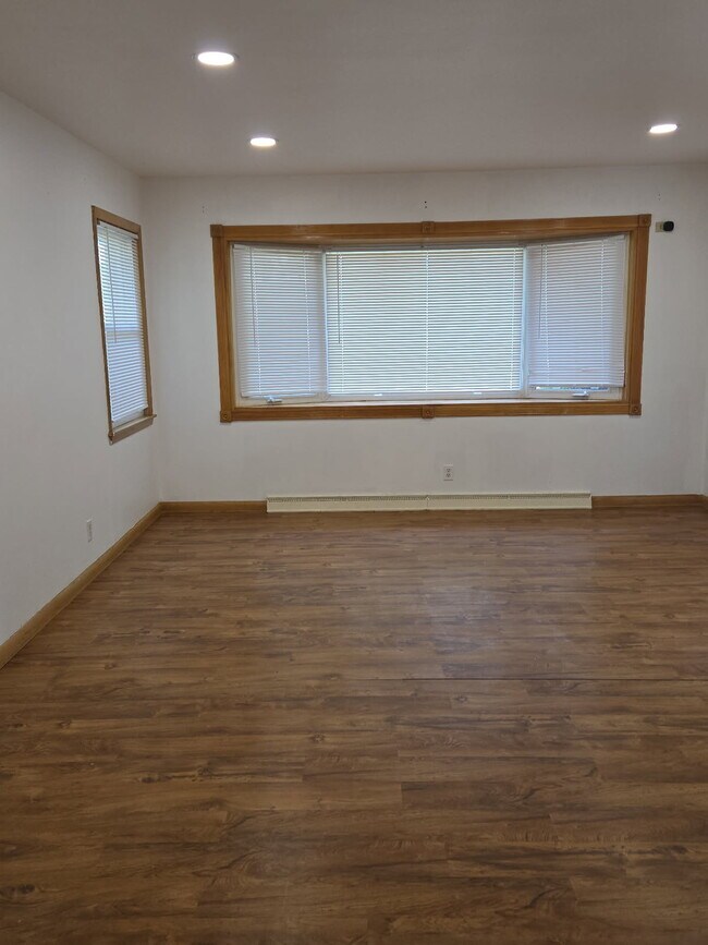 Foto del edificio - 2716 S Cleveland Park Dr