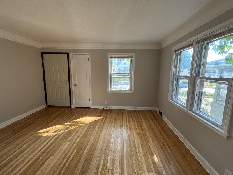 Foto principal - 4634 Cedar Ave S