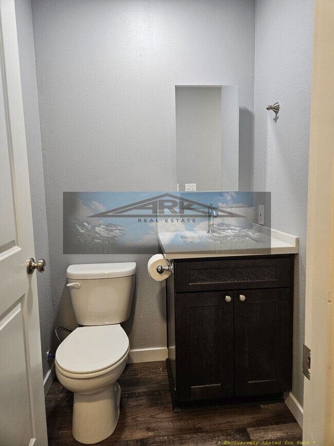 Foto del edificio - 53311 W Lane Rd