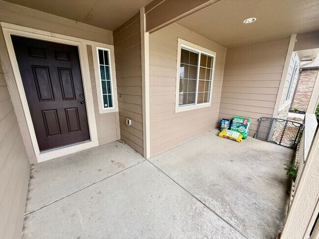 Foto del edificio - Move-In Ready Ranch in Wellington with Fresh Updates
