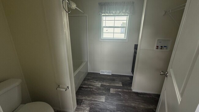 Foto del edificio - 5 Winesap Ln