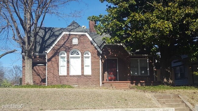Building Photo - 1721 W Cameron St