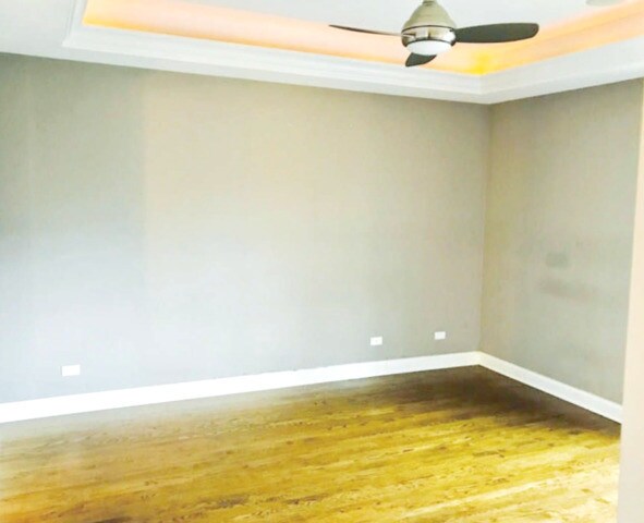 Foto del edificio - 1227 E 46th St