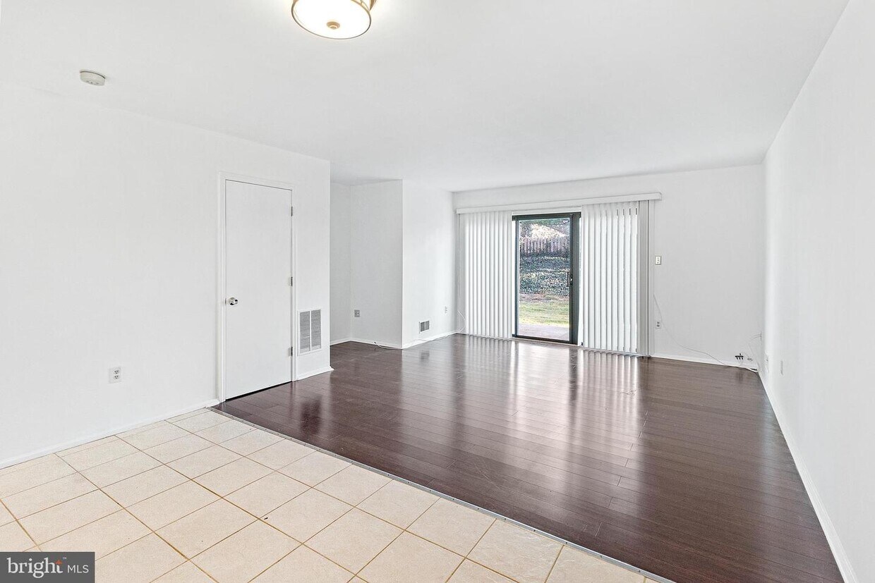 26 Van Buren Pl, Lawrence Township, NJ 08648 Townhome Rentals in