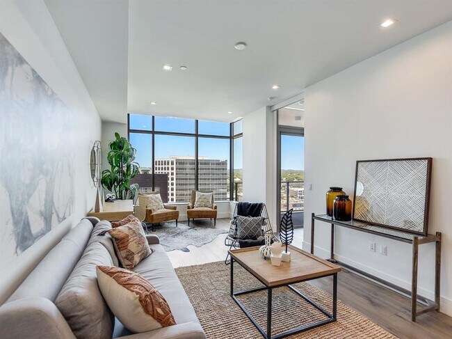 Foto del edificio - 501 West Ave