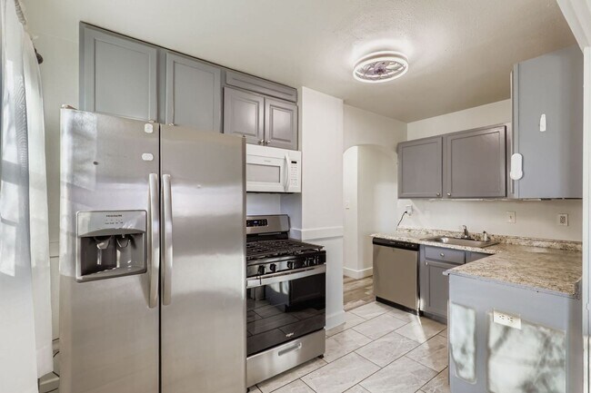 Foto del edificio - 1980 Galena St