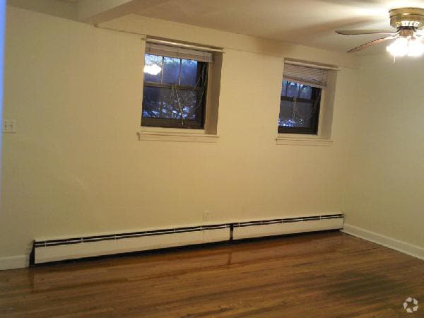 Building Photo - 1758 Commonwealth Ave