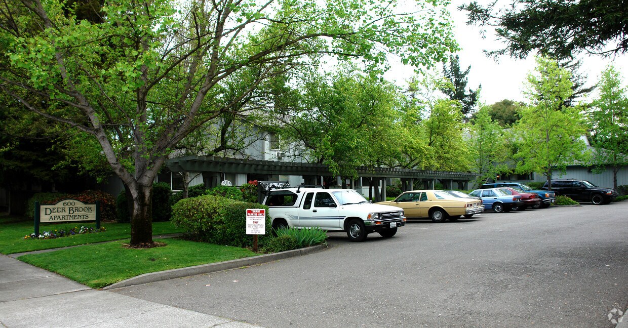 Primary Photo - 600 Mission Blvd