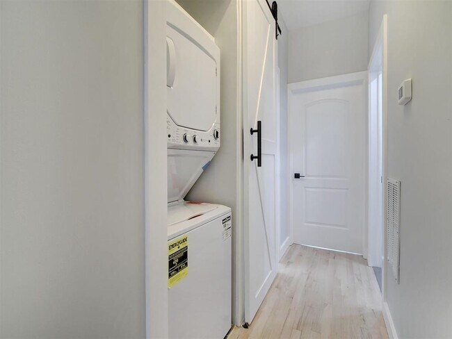 Foto del edificio - 47 Washburn St