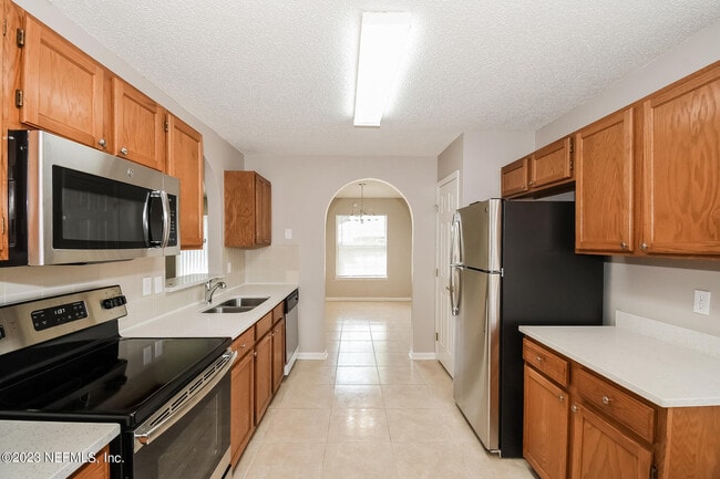 Foto del edificio - 8294 Rocky Creek Ct