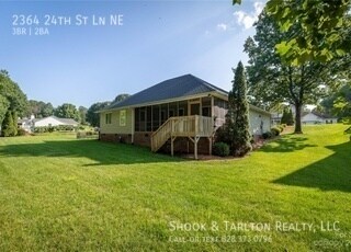 Foto del edificio - 2364 24th St Ln SE