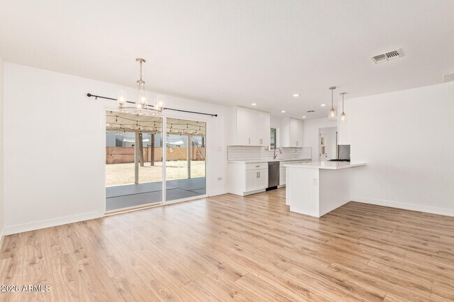 Foto del edificio - 1809 E Concorda Dr