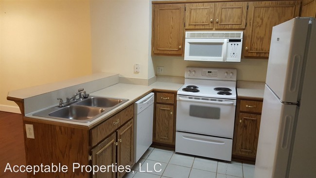 Foto del edificio - 8082 Veterans Pkwy